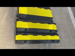 과속 방지턱 케이블 보호대